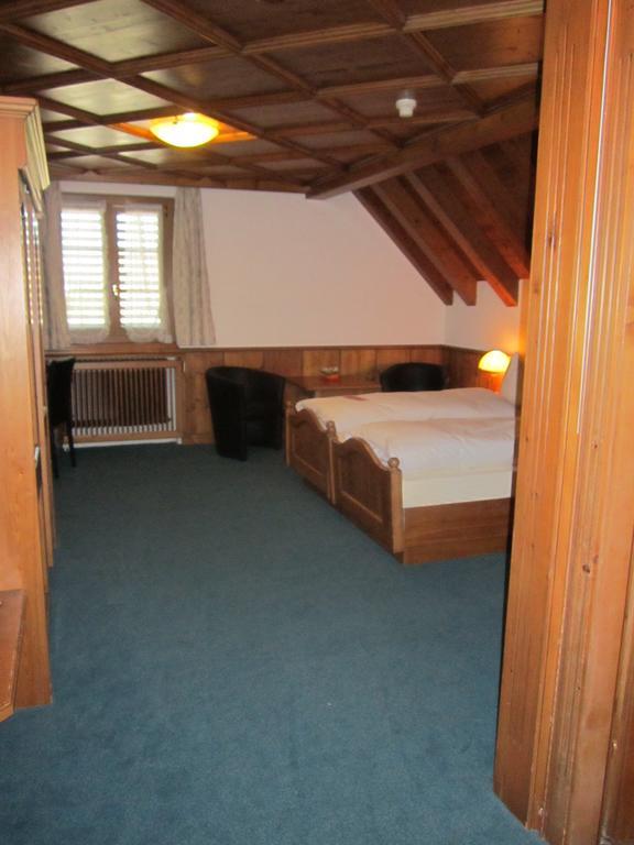 Hotel Zum Kreuz 아라우 외부 사진