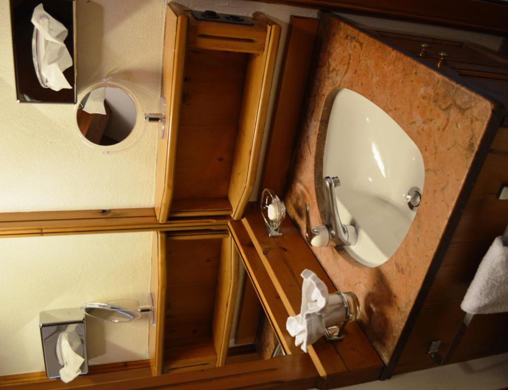 Hotel Zum Kreuz 아라우 객실 사진